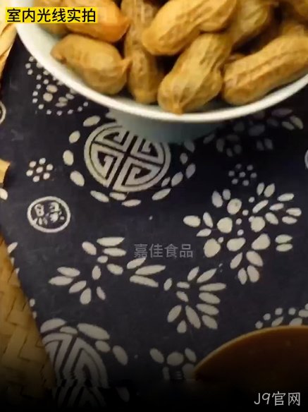 视频标题